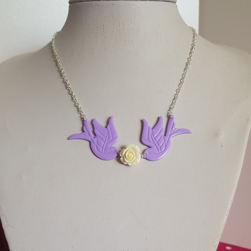 Duo d'hirondelles mauves