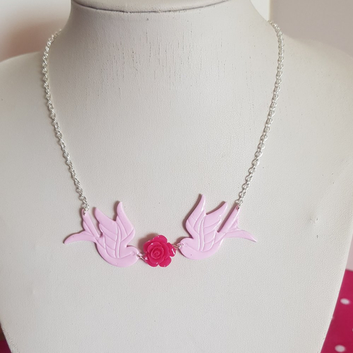 Duo d'hirondelles rose total