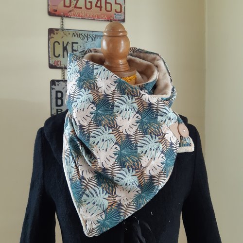 Echarpe sable et tropicale