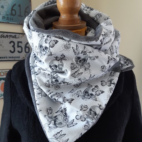Echarpe skulls & butterflys