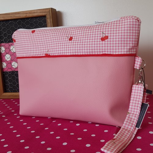 Sac pochette cerise et vichy bleu