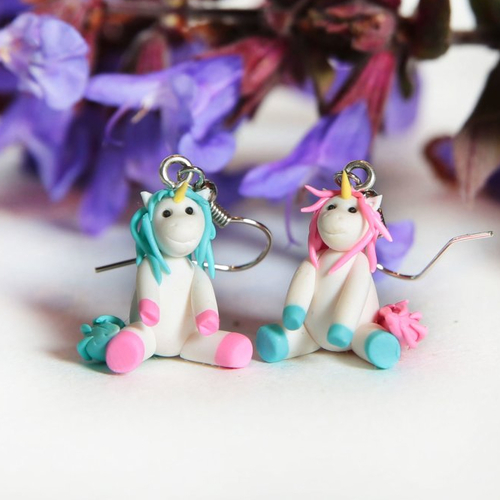 Licornes féériques - boucles d'oreilles pendantes