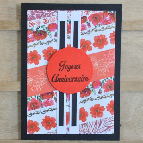 Carte double de joyeux anniversaire "fleurs rouges"