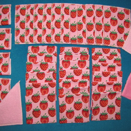 Kit découverte lingettes lavables pour bébé motif fraises (zéro déchets)