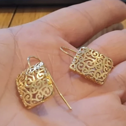 Créoles carrées plaquées or 14 carats