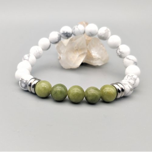 Bracelet howlite et jade vert, pierres naturelles 8 mm, bracelet élastique. homme, femme. pierre fine, gemme.