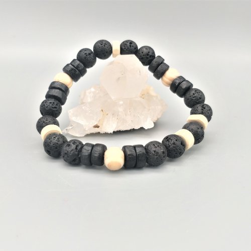Bracelet pierres de lave (perles 8 mm), perles bois clair rondes et intercalaires beiges ou noirs en bois. homme ou femme.