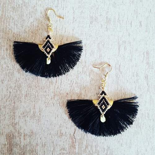 Boucles d'oreilles à pompons