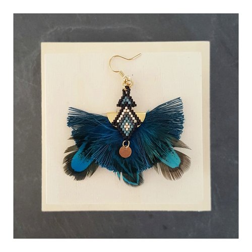 Boucles d'oreilles à plumes et pompons