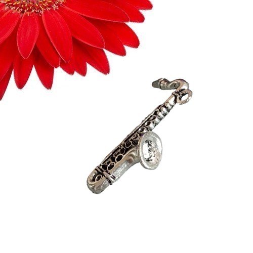 1 breloque pendentif saxophone 3d couleur argent