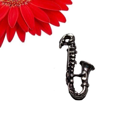 12 breloques pendentifs saxophone couleur argent - déstockage