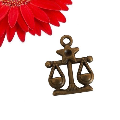 1 breloque pendentif signe astrologique balance couleur bronze  - déstockage