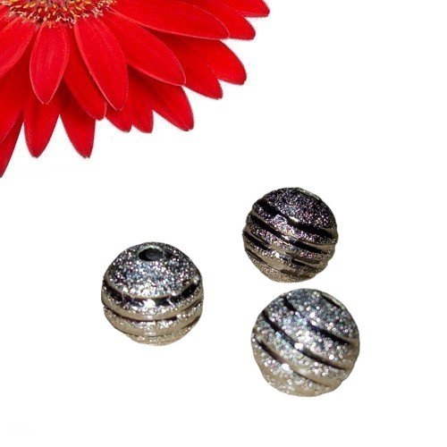7 perles forme ronde en métal couleur argent - déstockage