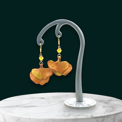 Boucles d'oreilles dormeuse feuille double ginkgo fait main en pâte polymère, fabriqué en france, 3 couleurs au choix