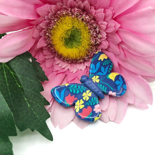 Broche papillon botanic avec le motif floral, fabriqué en france