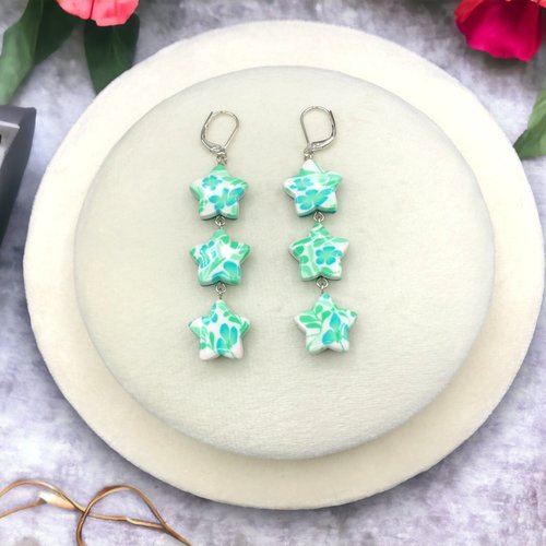 Boucles d'oreilles aurora avec 3 étoiles floral, fabriquée en france, 3 couleurs au choix