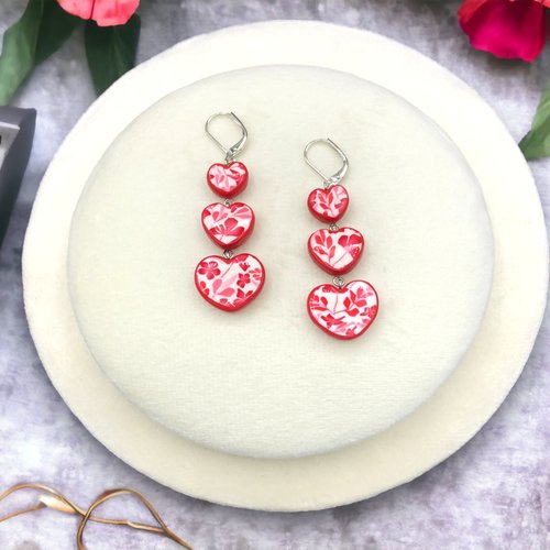 Boucles d'oreilles aurora avec 3 cœurs floral, fabriquée en france, 3 couleurs au choix