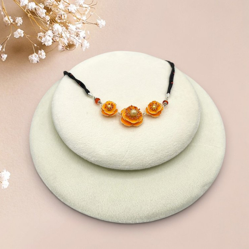 Collier mi-longs pavot de californie fait main en résine, fabriqué en france