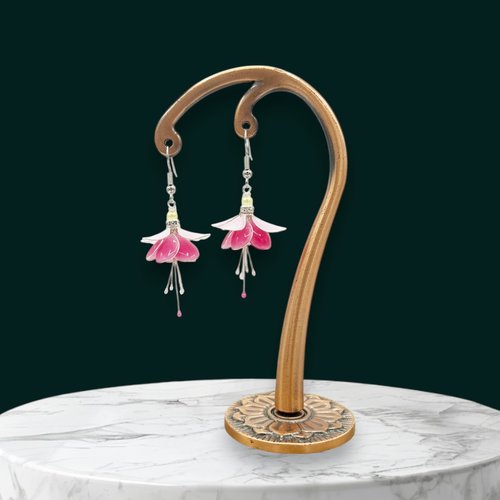 Boucles d'oreilles fleurs fuchsia, nouveau modèle, faites main en résine, fabriquées en france, 5 couleurs au choix