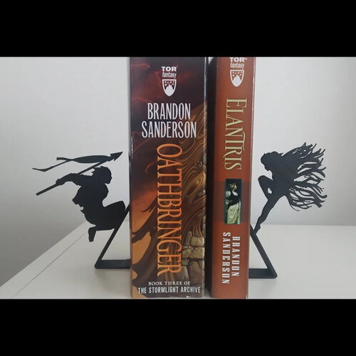 Serre-livres minimaliste:  sanderson
