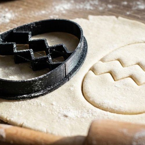 Emporte-pièce œuf de pâques 8cm - découpoir biscuit artisanal