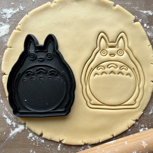Emporte-piece totoro 8 cm - moule a biscuit artisanal pour patisserie