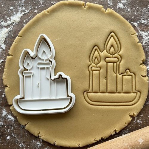 Emporte-piece bougies de noel 8 cm - moule biscuit artisanal