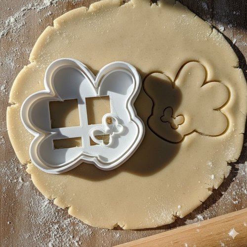 Emporte-piece mickey avec noeud 8 cm - moule biscuit artisanal