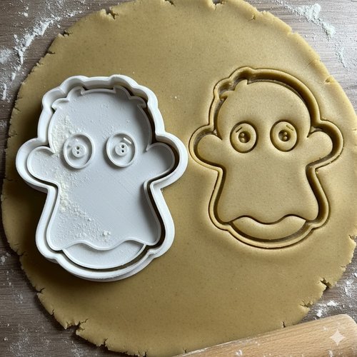 Emporte-piece fantome halloween artisanal 8 cm - moule a biscuit