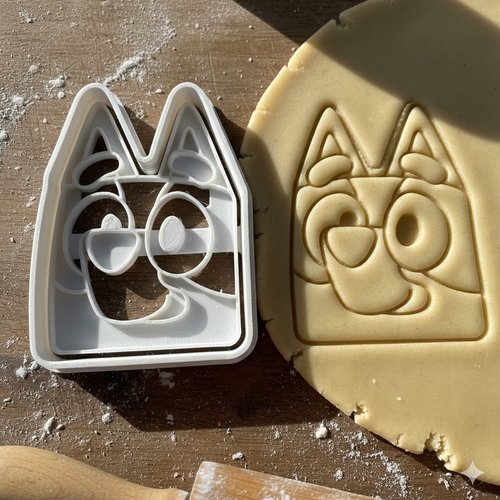 Emporte-piece bluey 8 cm pour biscuits et pate a sucre