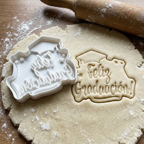 Emporte-piece feliz graduacion - moule biscuits graduation 8 cm