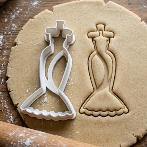 Emporte-pièce robe 8 cm pour biscuits et pâte à sucre