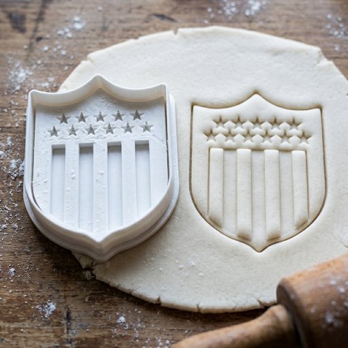 Emporte-piece bouclier drapeau americain 8 cm