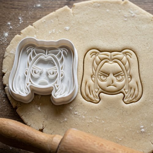 Emporte-pièce manga fille 8cm biscuit