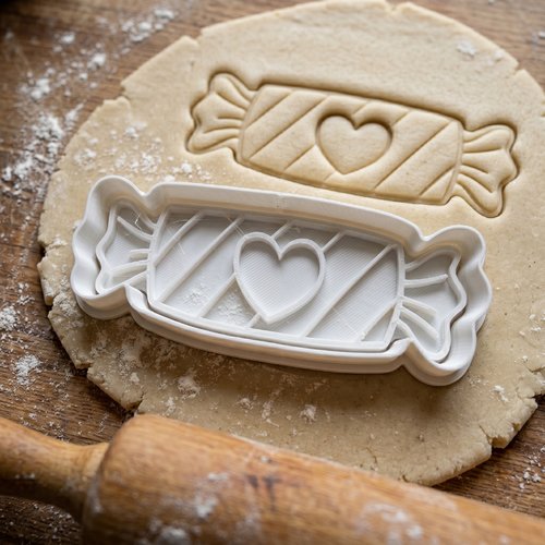 Emporte-pièce bonbon cœur 8 cm, moule biscuits