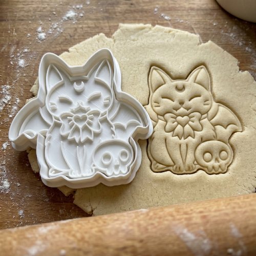 Emporte-pièce chat chauve-souris halloween 8 cm