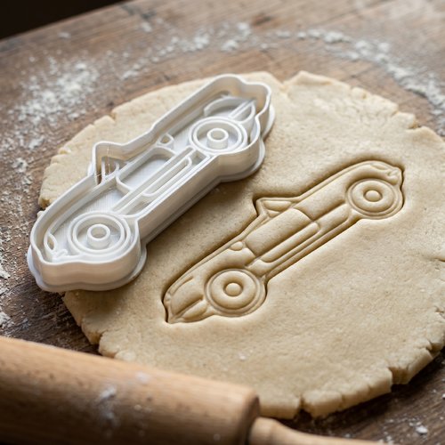 Emporte-pièce voiture ancienne 8cm moule biscuit pâtisserie