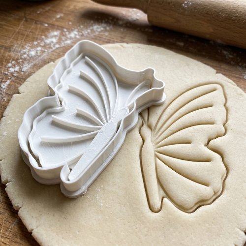 Emporte-piece papillon artisanal 8 cm