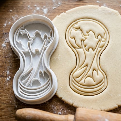 Emporte-pièce coupe du monde trophée football 8 cm