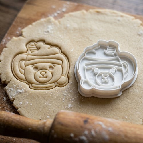 Emporte-piece ours bonnet hiver, moule biscuit patisserie 8cm