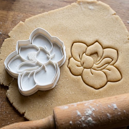 Emporte-piece fleur 8cm - moule a biscuit artisanal