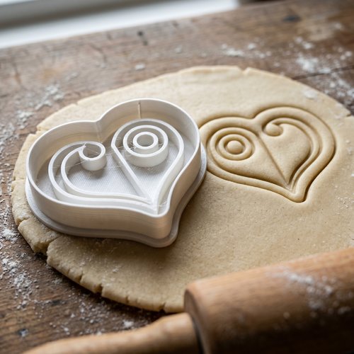 Emporte-pièce cœur spirale 8cm artisanal | moule à biscuit