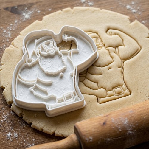 Emporte-pièce père noël musclé 8 cm - moule biscuit artisanal