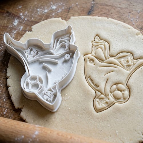 Emporte-pièce mascotte football - moule biscuit 8cm