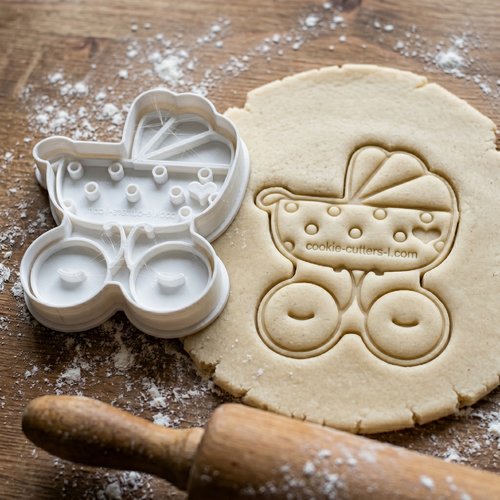 Emporte-piece landau bebe 8 cm - moule biscuits naissance et bapteme