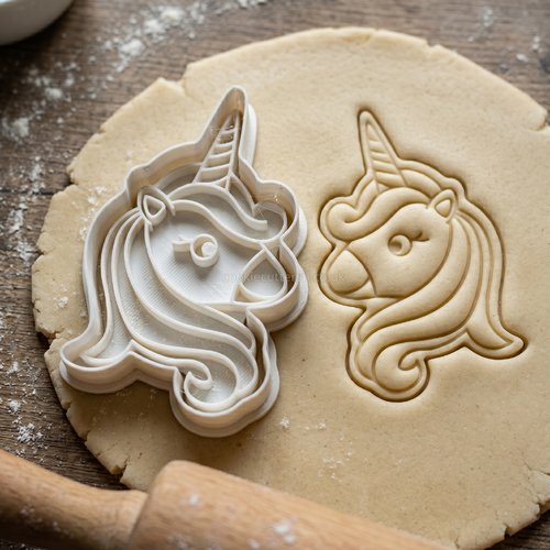 Emporte-pièce licorne 8 cm - moule à biscuits pour pâtisserie créative