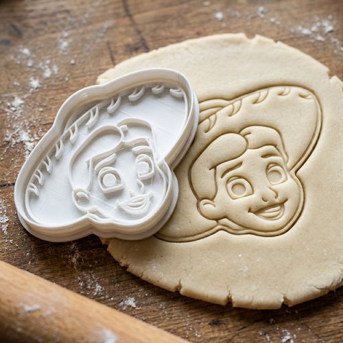 Emporte-pièce cowgirl 8 cm - moule à biscuit