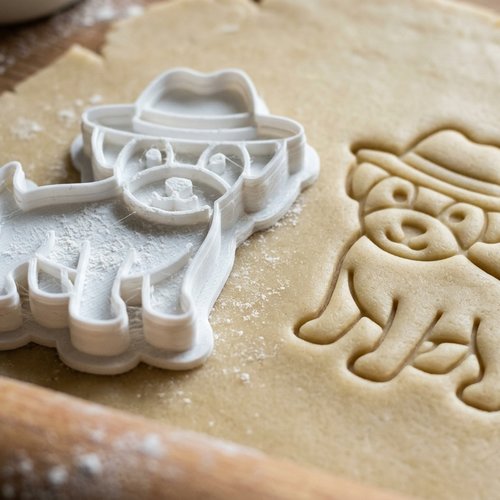 Emporte-piece chien avec chapeau 8cm - moule biscuit