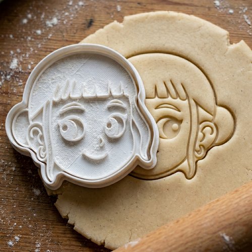 Emporte-pièce visage fille 8cm - moule biscuit