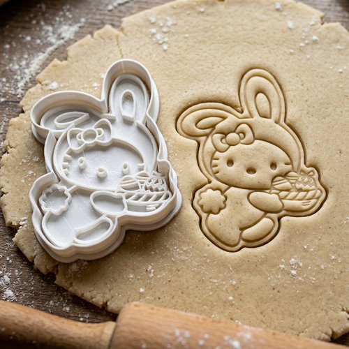 Emporte-piece hello kitty lapin paques 8 cm
